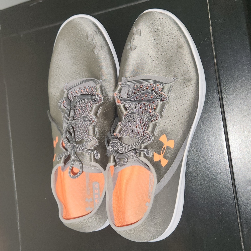 Under Armour Runners